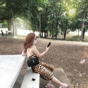 Meet your Posher, Chin